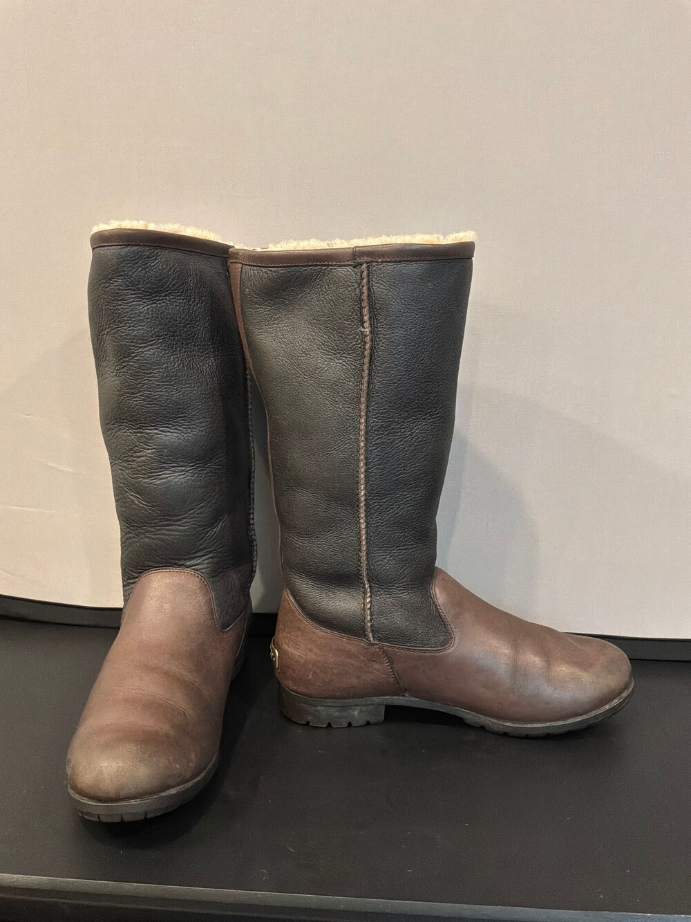 UGG Tall Brown and Black Leather Boots with Shearling Lining Us 9